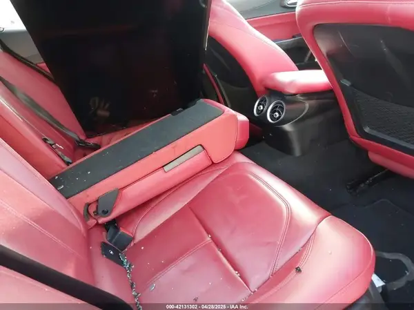 ZARFAMAN8K7621009 2019 ALFA ROMEO GIULIA - Image 8