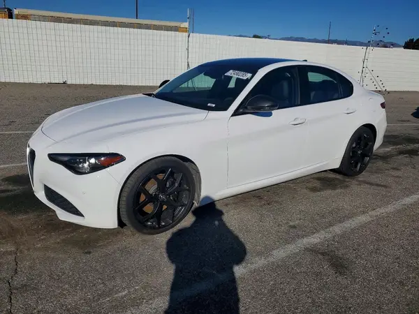 ZARFAMAN8K7622094 2019 ALFA ROMEO GIULIA - Image 1