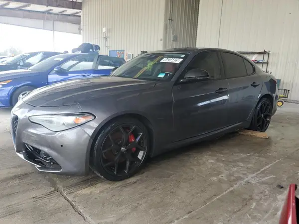 ZARFAMAN8L7634666 2020 ALFA ROMEO GIULIA - Image 1
