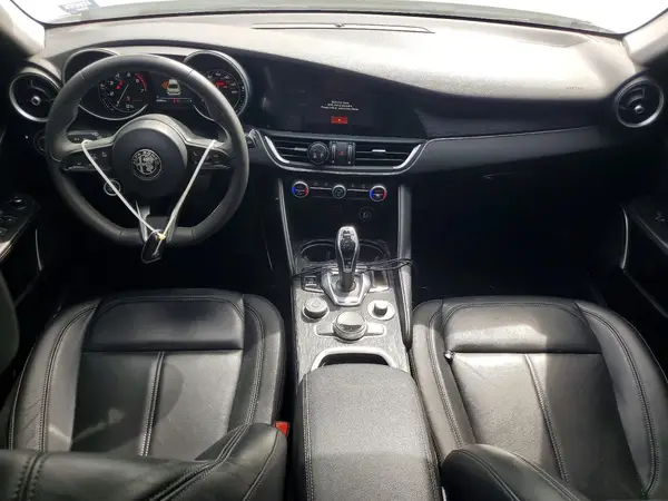 ZARFAMAN8L7635039 2020 ALFA ROMEO GIULIA - Image 8