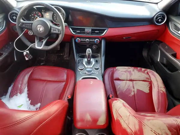 ZARFAMAN8L7636367 2020 ALFA ROMEO GIULIA - Image 8