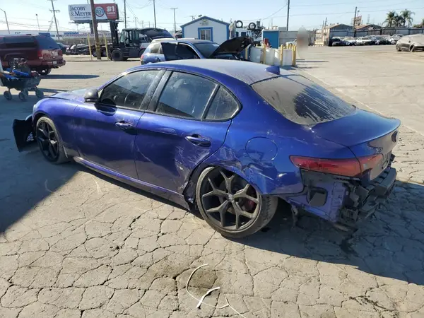 ZARFAMAN8L7637941 2020 ALFA ROMEO GIULIA - Image 2