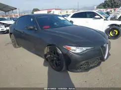 ZARFAMAN8M7638847 2021 ALFA ROMEO GIULIA