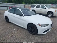 ZARFAMAN8M7639352 2021 ALFA ROMEO GIULIA