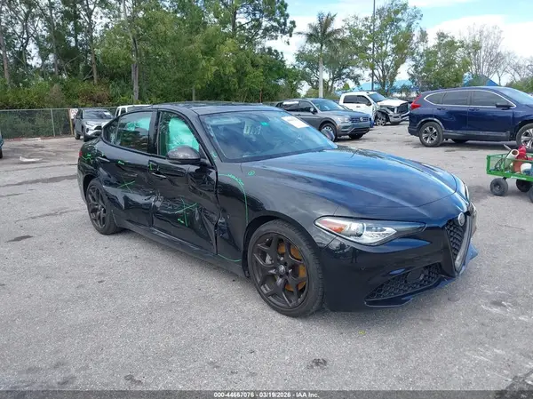 ZARFAMAN8M7641814 2021 ALFA ROMEO GIULIA - Image 1