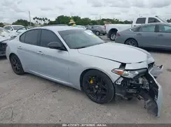 ZARFAMAN8M7647659 2021 ALFA ROMEO GIULIA