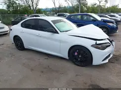 ZARFAMAN8M7648407 2021 ALFA ROMEO GIULIA