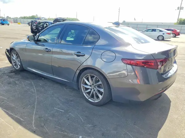 ZARFAMAN8P7666572 2023 ALFA ROMEO GIULIA - Image 2