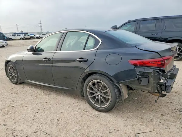 ZARFAMAN9K7603604 2019 ALFA ROMEO GIULIA - Image 2