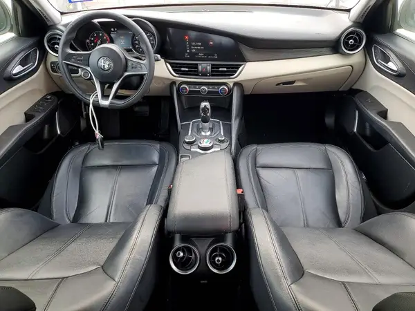 ZARFAMAN9K7603604 2019 ALFA ROMEO GIULIA - Image 8