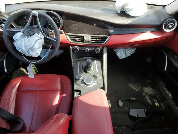 ZARFAMAN9K7608804 2019 ALFA ROMEO GIULIA - Image 8