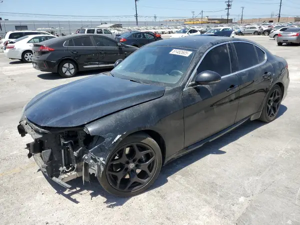 ZARFAMAN9K7621410 2019 ALFA ROMEO GIULIA - Image 1