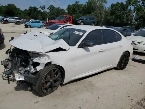 ZARFAMAN9L7632375 2020 ALFA ROMEO GIULIA - Image 1