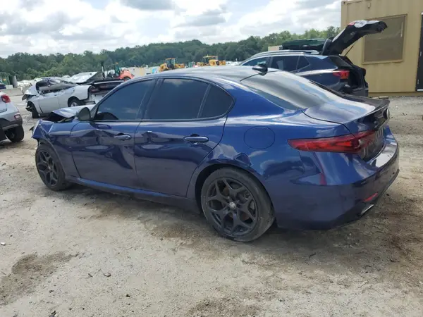 ZARFAMAN9M7639652 2021 ALFA ROMEO GIULIA - Image 2