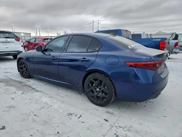 ZARFAMAN9M7642499 2021 ALFA ROMEO GIULIA - Image 2