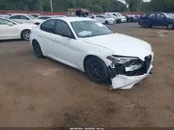ZARFAMAN9M7647962 2021 ALFA ROMEO GIULIA