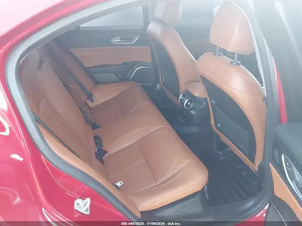ZARFAMAN9M7649808 2021 ALFA ROMEO GIULIA - Image 8