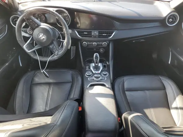 ZARFAMAN9N7660633 2022 ALFA ROMEO GIULIA - Image 8
