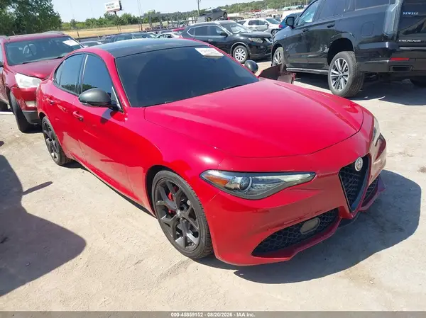 ZARFAMANXK7622758 2019 ALFA ROMEO GIULIA - Image 1