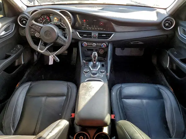 ZARFAMANXL7623913 2020 ALFA ROMEO GIULIA - Image 8
