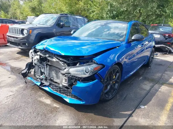 ZARFAMANXL7639254 2020 ALFA ROMEO GIULIA - Image 2