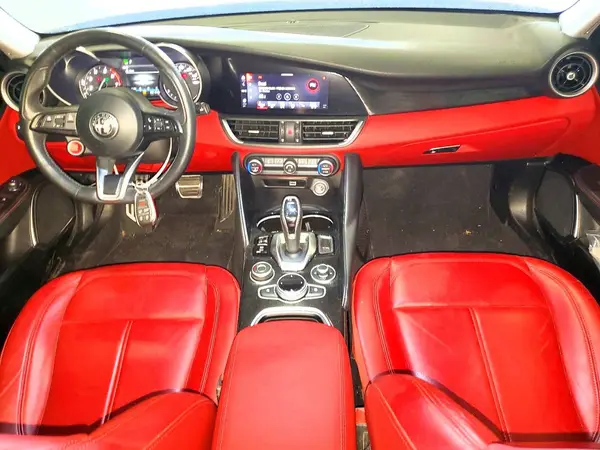ZARFAMANXM7649140 2021 ALFA ROMEO GIULIA - Image 8