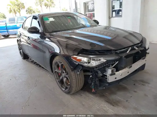 ZARFAMBN0K7605644 2019 ALFA ROMEO GIULIA