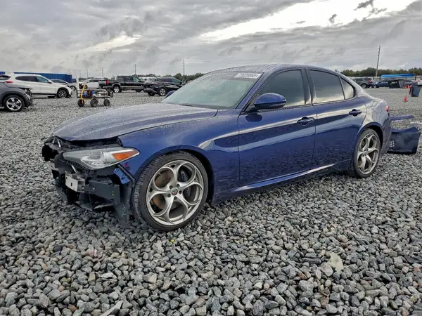 ZARFAMBN0K7612917 2019 ALFA ROMEO GIULIA - Image 1
