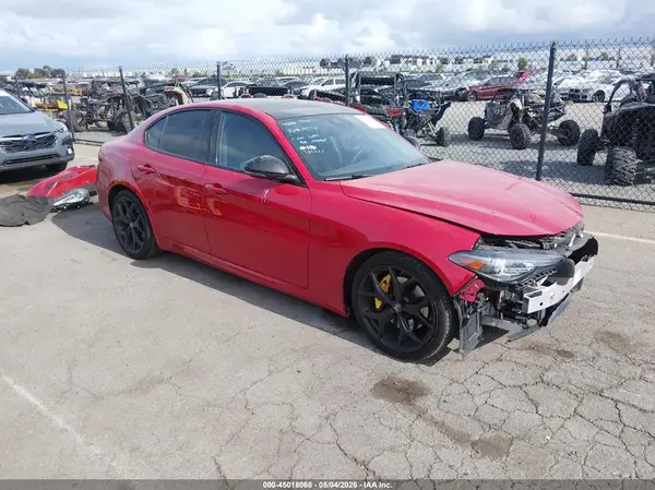 ZARFAMBN0L7633218 2020 ALFA ROMEO GIULIA