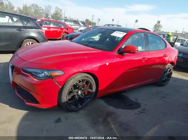 ZARFAMBN0N7660194 2022 ALFA ROMEO GIULIA - Image 2