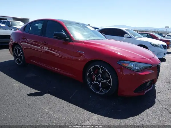 ZARFAMBN0P7668170 2023 ALFA ROMEO GIULIA