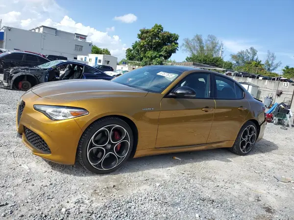 ZARFAMBN0P7669075 2023 ALFA ROMEO GIULIA