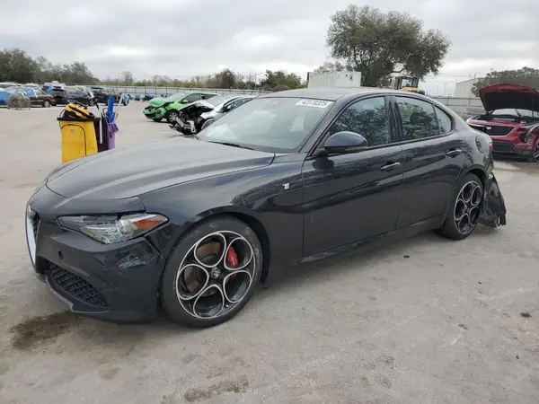 ZARFAMBN0P7670632 2023 ALFA ROMEO GIULIA - Image 1