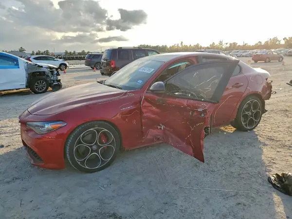 ZARFAMBN0P7671070 2023 ALFA ROMEO GIULIA