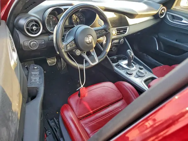 ZARFAMBN0P7671070 2023 ALFA ROMEO GIULIA - Image 8