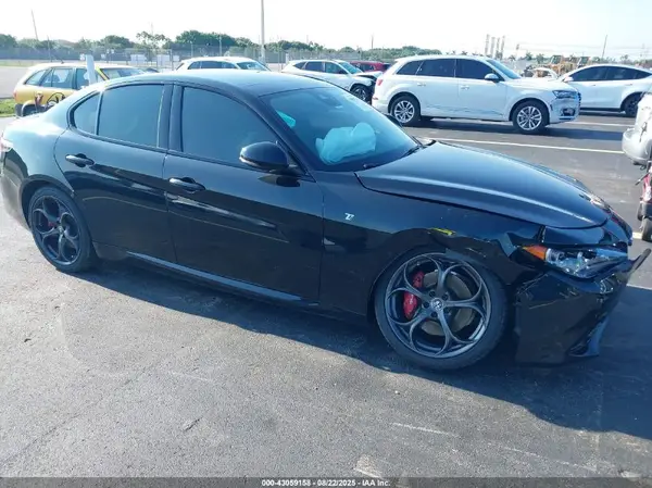 ZARFAMBN0R7683089 2024 ALFA ROMEO GIULIA