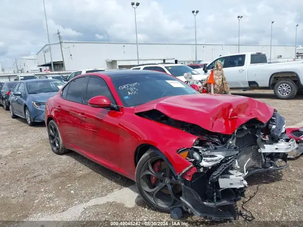 ZARFAMBN1K7601537 2019 ALFA ROMEO GIULIA - Image 1