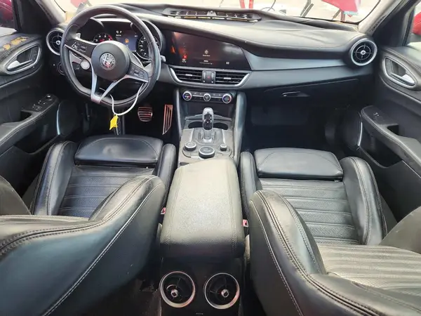 ZARFAMBN1K7611954 2019 ALFA ROMEO GIULIA - Image 8