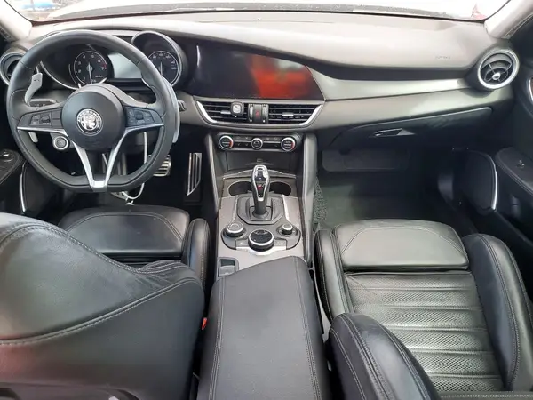 ZARFAMBN1K7620444 2019 ALFA ROMEO GIULIA - Image 8