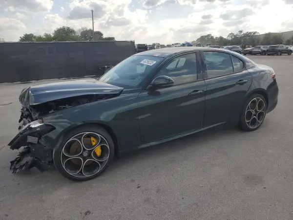 ZARFAMBN1M7649574 2021 ALFA ROMEO GIULIA - Image 1