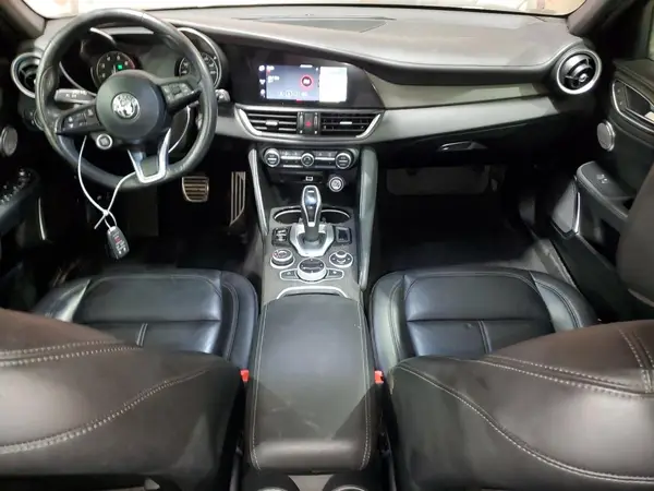 ZARFAMBN1P7670638 2023 ALFA ROMEO GIULIA - Image 8