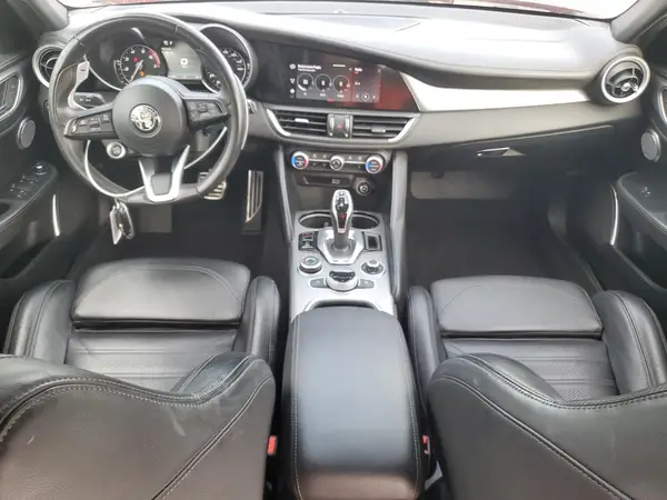ZARFAMBN1P7670753 2023 ALFA ROMEO GIULIA - Image 8