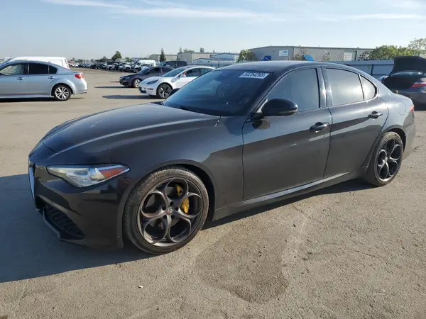 ZARFAMBN2K7603815 2019 ALFA ROMEO GIULIA - Image 1