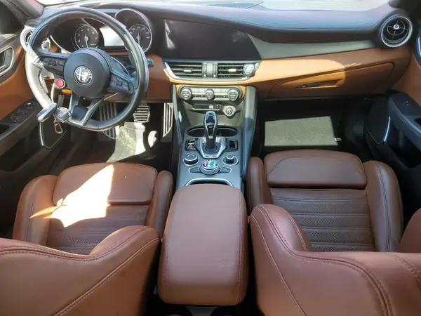 ZARFAMBN2L7634774 2020 ALFA ROMEO GIULIA - Image 8