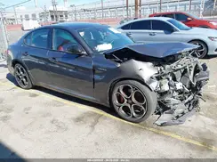 ZARFAMBN2N7660391 2022 ALFA ROMEO GIULIA