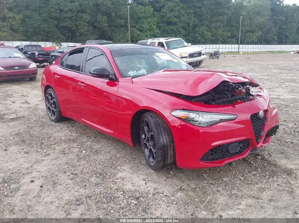 ZARFAMBN2N7661072 2022 ALFA ROMEO GIULIA