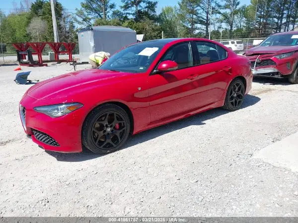 ZARFAMBN2P7671183 2023 ALFA ROMEO GIULIA - Image 2