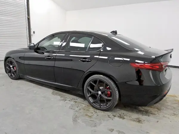 ZARFAMBN3K7622843 2019 ALFA ROMEO GIULIA - Image 2