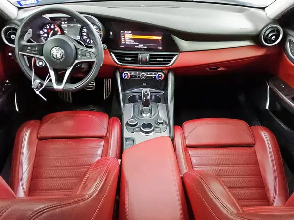ZARFAMBN3K7622843 2019 ALFA ROMEO GIULIA - Image 8