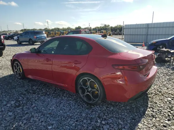 ZARFAMBN3M7645025 2021 ALFA ROMEO GIULIA - Image 2